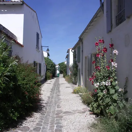 Sainte-clair Old